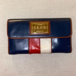 L.A.M.B Wallet